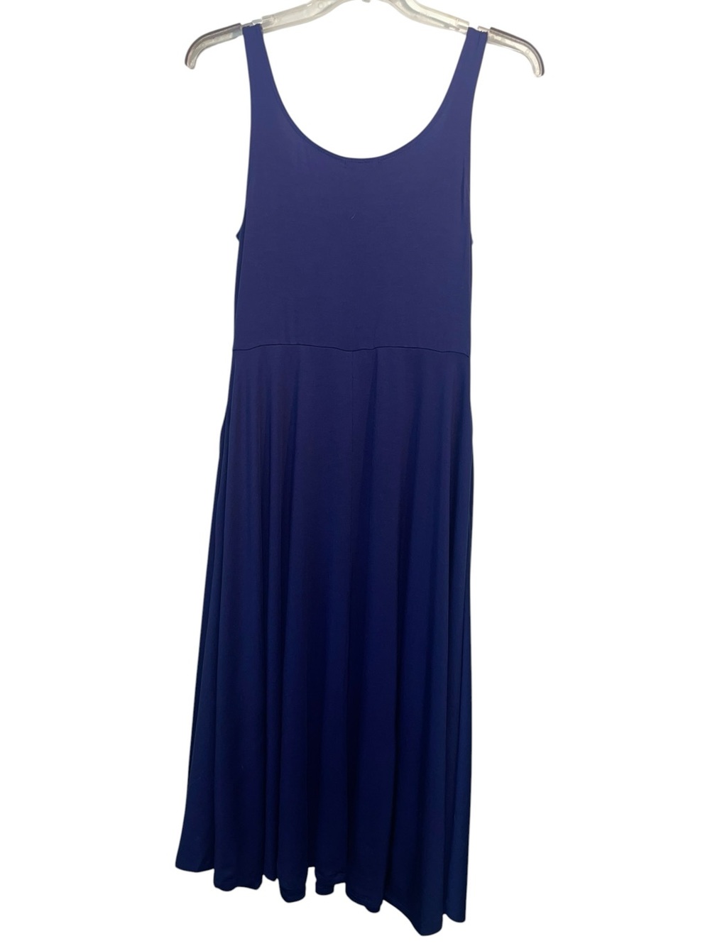 NWT- Quince Tencel jersey fit and flare midi dress. Size large in Navy. - Picture 3 of 12